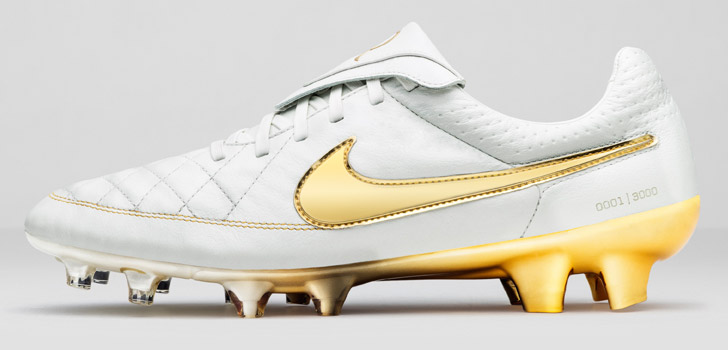 nike-tiempo-legend-5-touch-of-gold-02